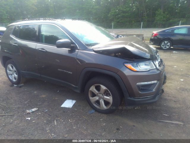 3C4NJDBB5JT162056  jeep compass 2018 IMG 0