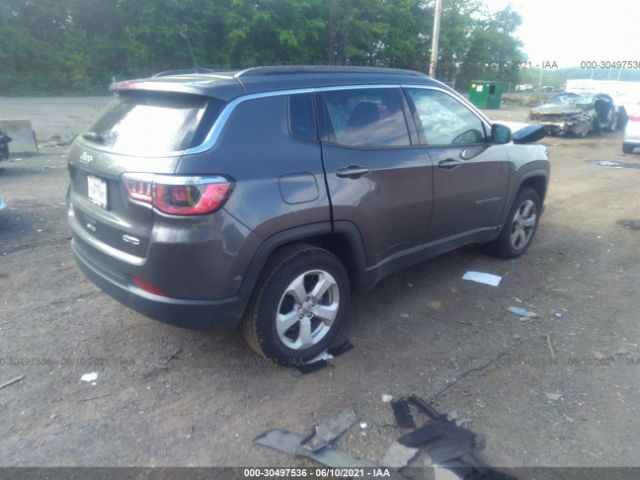 3C4NJDBB5JT162056  jeep compass 2018 IMG 3