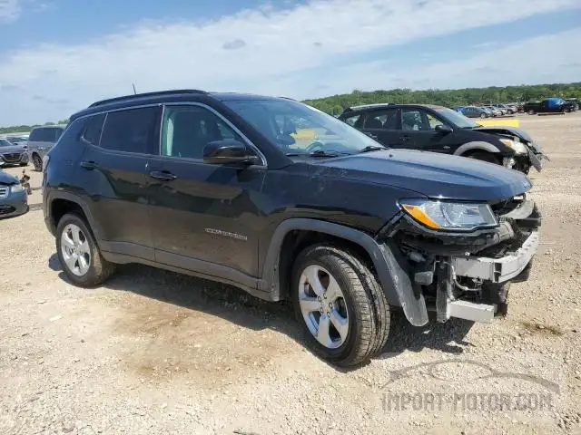 3C4NJDBB6JT115201  jeep compass 2018 IMG 0