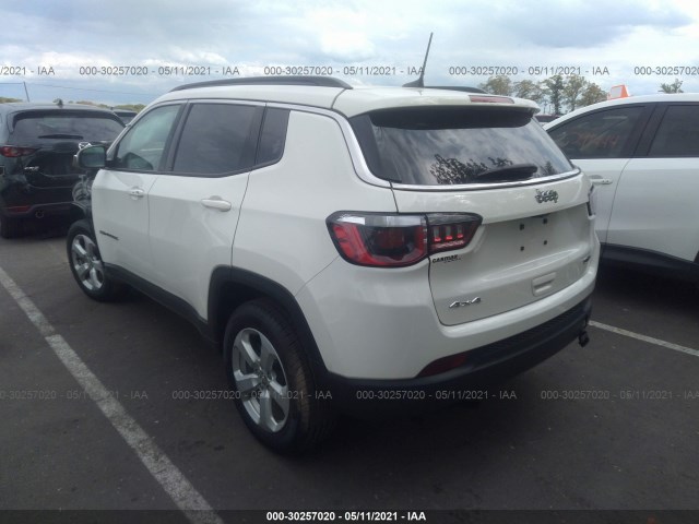 3C4NJDBB7JT103283  jeep compass 2018 IMG 2