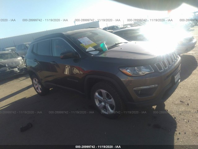 3C4NJDBB7JT115868  jeep compass 2018 IMG 0