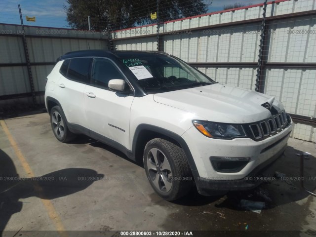 3C4NJDBB9JT115385  jeep compass 2018 IMG 0