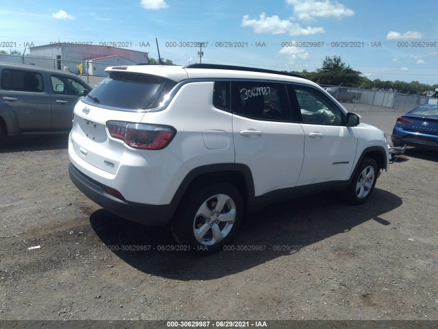 3C4NJDBB9JT231055  jeep compass 2018 IMG 3