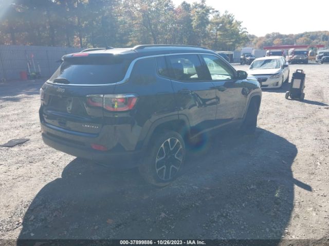 3C4NJDCB5JT147555  jeep compass 2018 IMG 3