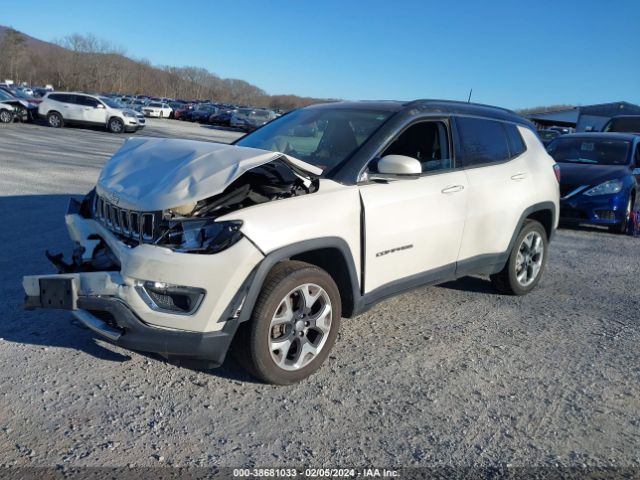 3C4NJDCB8HT689064  jeep compass 2017 IMG 1