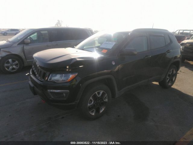 3C4NJDDB0JT128992  jeep compass 2018 IMG 1