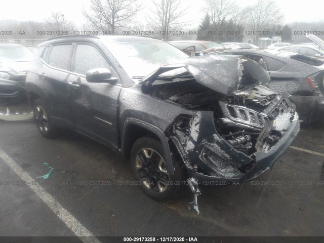 3C4NJDDB3HT631202  jeep compass 2017 IMG 0