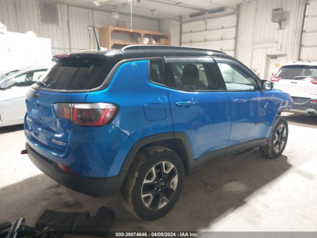 3C4NJDDB6JT234721  jeep compass 2017 IMG 3