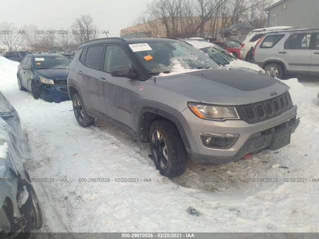 3C4NJDDB9HT640468  jeep compass 2017 IMG 0