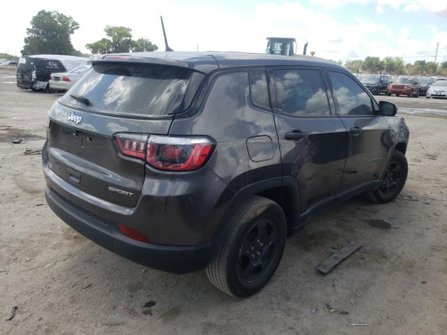 3C4NJCAB8JT368483  jeep  2018 IMG 3