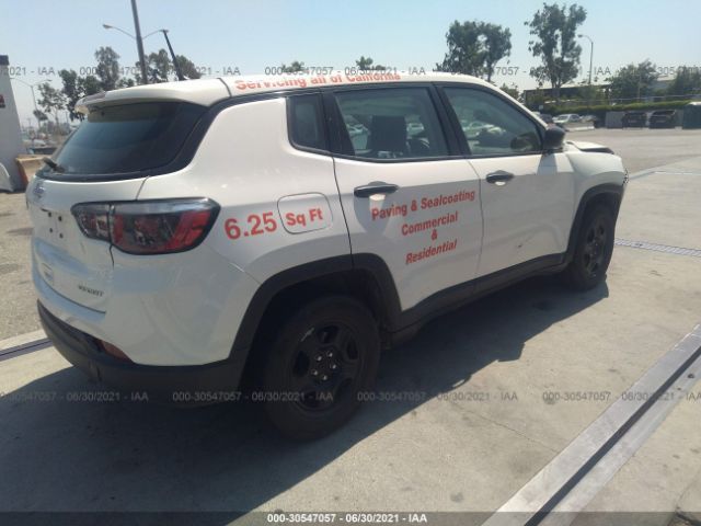 3C4NJCAB9JT489720  jeep compass 2018 IMG 3