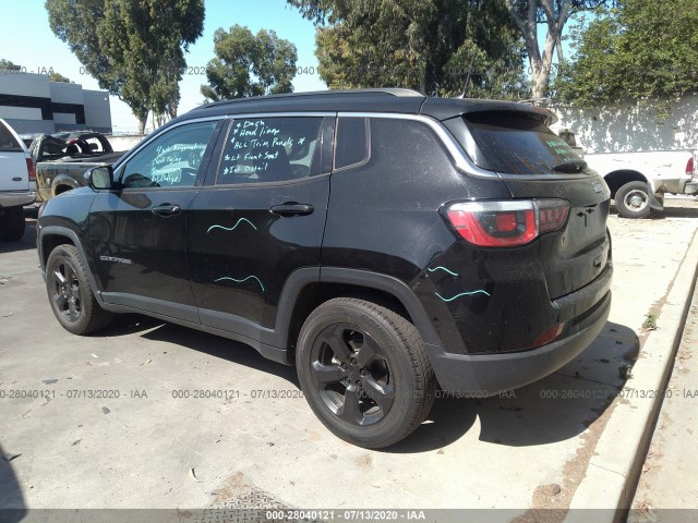 3C4NJCBB2JT487144  jeep compass 2018 IMG 2