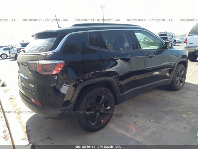 3C4NJCBB2JT487144  jeep compass 2018 IMG 3