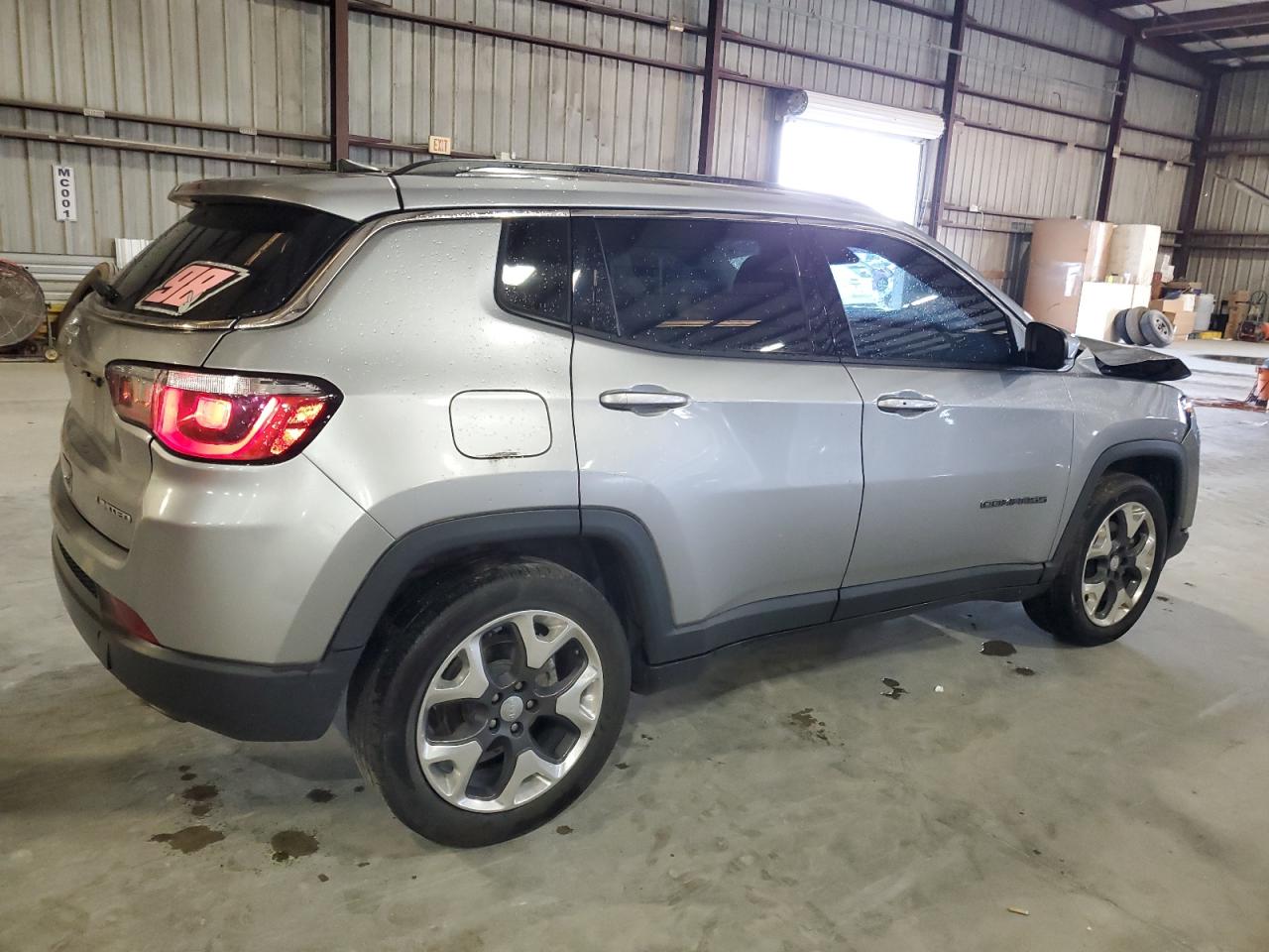 3C4NJCCB5KT675995  jeep compass 2018 IMG 2