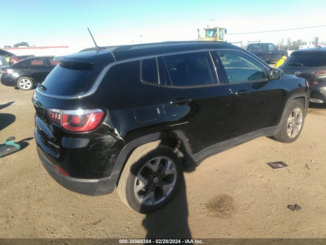 3C4NJCCB8JT502681  jeep compass 2018 IMG 3