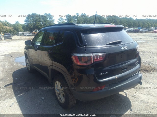 3C4NJDAB4JT126716  jeep compass 2018 IMG 2