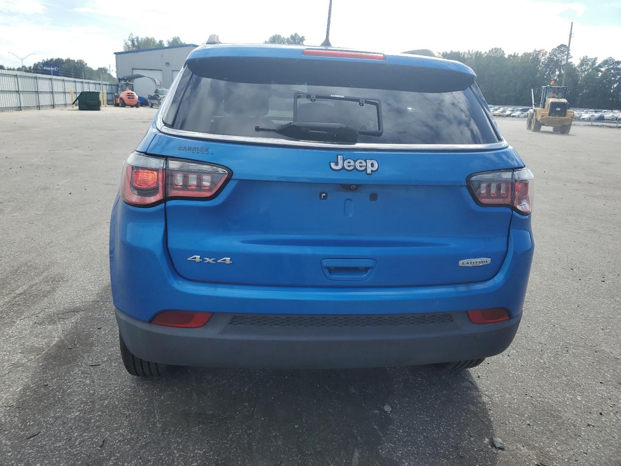 3C4NJDBB0JT200566  jeep compass 2018 IMG 5