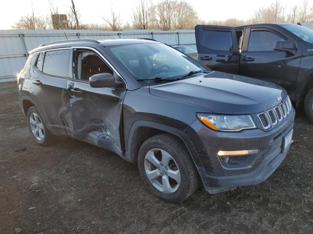 3C4NJDBB0JT270911  jeep compass 2018 IMG 3