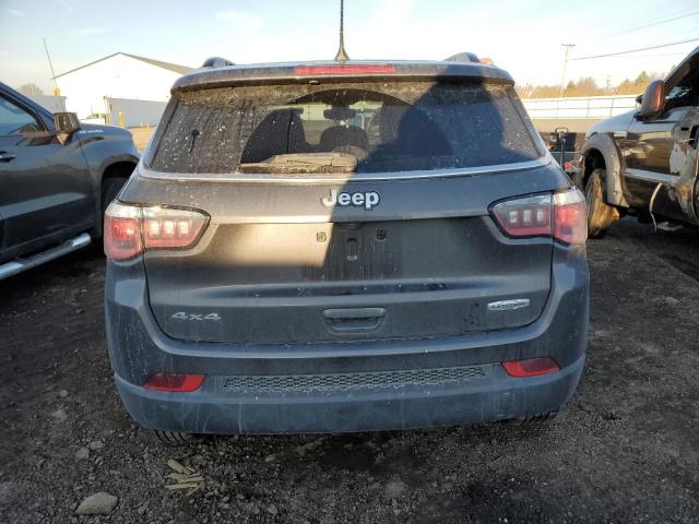 3C4NJDBB0JT270911  jeep compass 2018 IMG 5