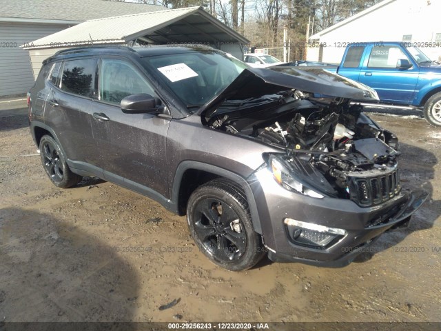 3C4NJDBB1JT395156  jeep compass 2018 IMG 0