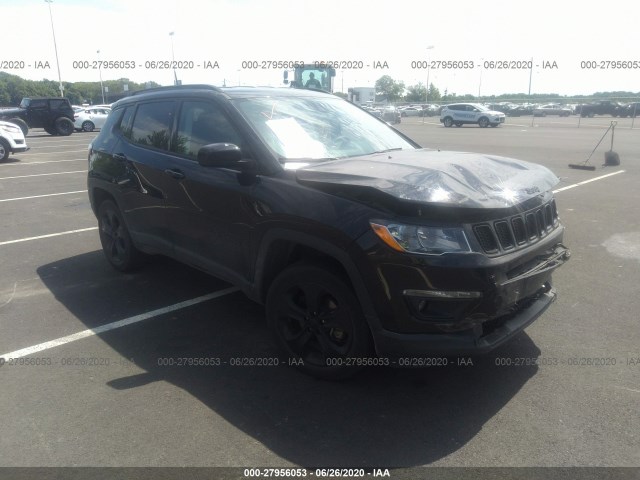 3C4NJDBB1JT400971  jeep compass 2018 IMG 0