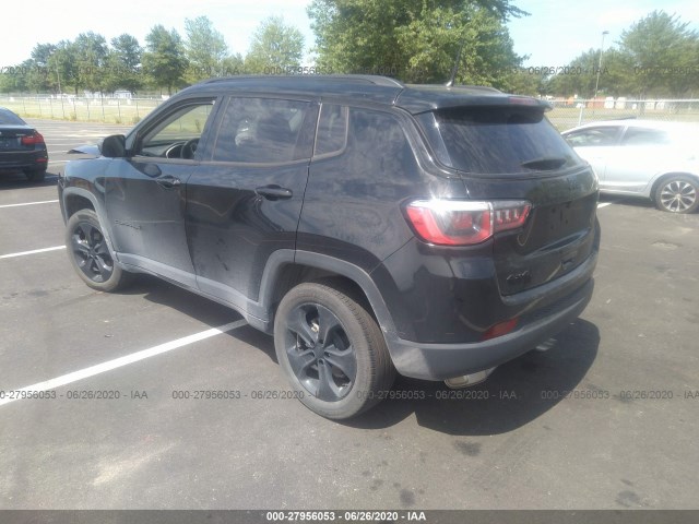 3C4NJDBB1JT400971  jeep compass 2018 IMG 2