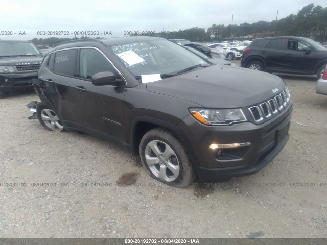 3C4NJDBB2JT398289  jeep compass 2018 IMG 0