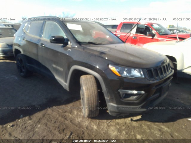 3C4NJDBB4JT320516  jeep compass 2018 IMG 0