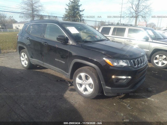 3C4NJDBB4JT457584  jeep compass 2018 IMG 0