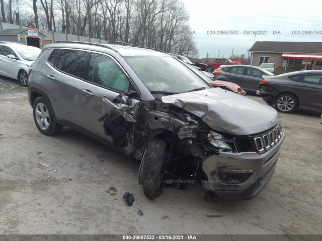 3C4NJDBB5JT355811  jeep compass 2018 IMG 0