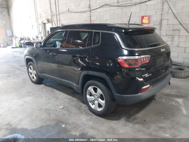 3C4NJDBB5JT435884  jeep compass 2018 IMG 2