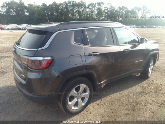 3C4NJDBB6JT366400  jeep compass 2018 IMG 3