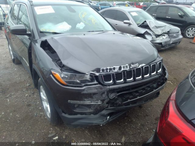 3C4NJDBB6JT467582  jeep compass 2018 IMG 5