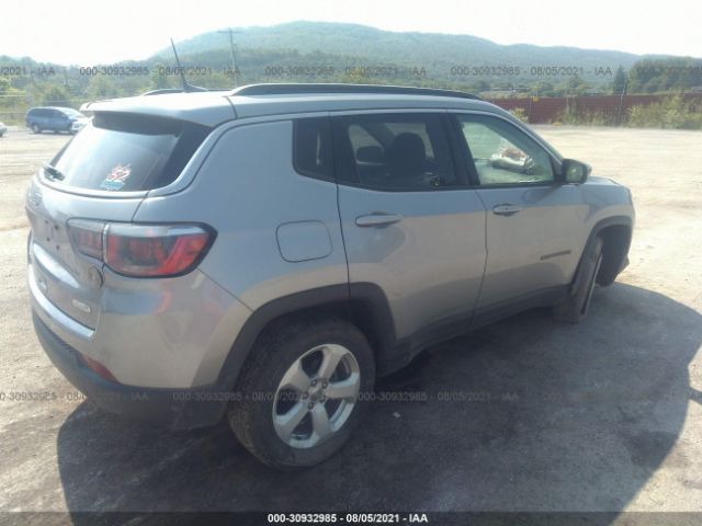 3C4NJDBB8JT345256  jeep compass 2018 IMG 3