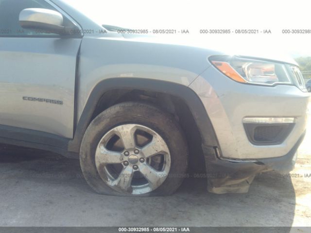 3C4NJDBB8JT345256  jeep compass 2018 IMG 5