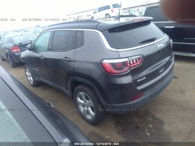 3C4NJDBB8JT349033  jeep compass 2018 IMG 2