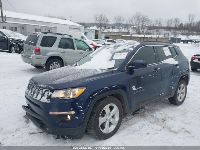 3C4NJDBB8JT349548  jeep compass 2018 IMG 1