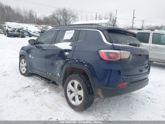 3C4NJDBB8JT349548  jeep compass 2018 IMG 2