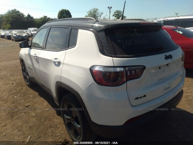 3C4NJDBBXJT395754  jeep compass 2018 IMG 2