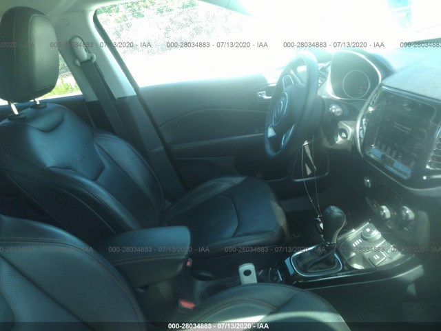 3C4NJDCB0JT334394  jeep compass 2018 IMG 4