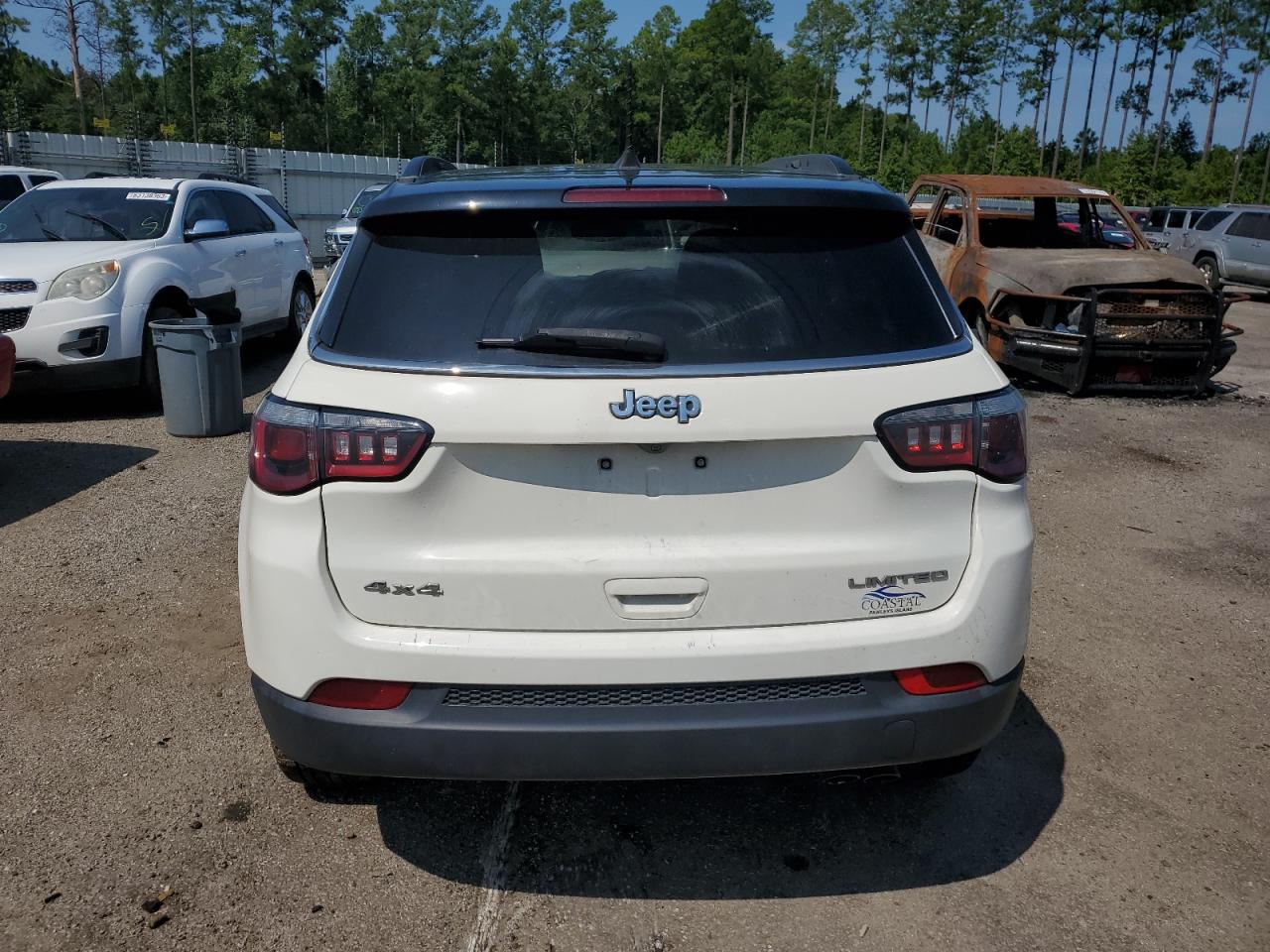 3C4NJDCB3JT245418  jeep compass 2018 IMG 5