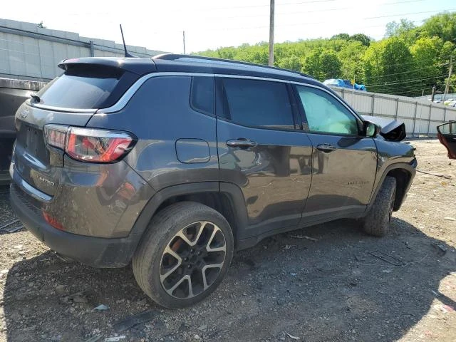 3C4NJDCB5JT434667  jeep compass 2018 IMG 2