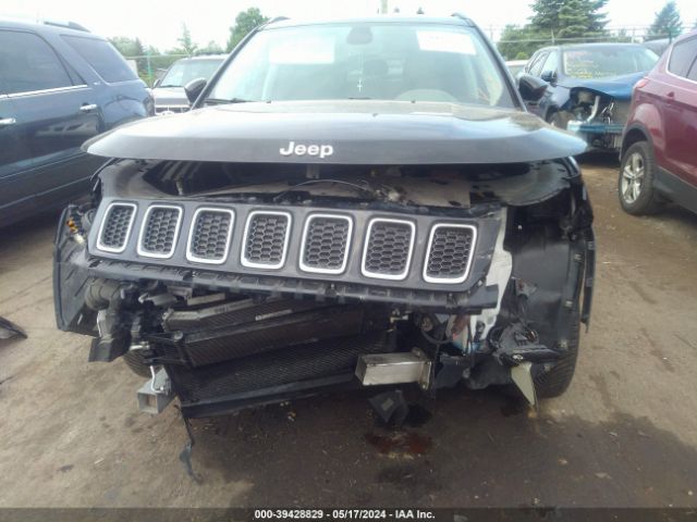 3C4NJDCB5KT639844  jeep compass 2018 IMG 5