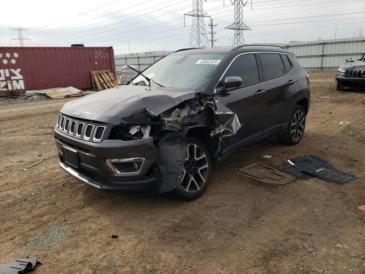 3C4NJDCB9JT457417  jeep compass 2018 IMG 0