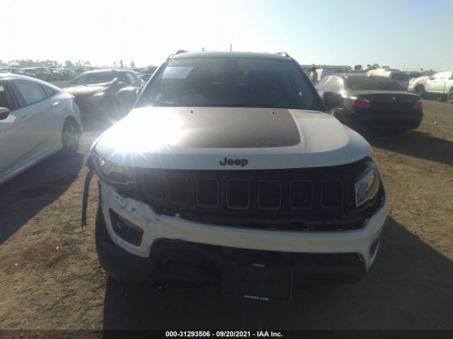 3C4NJDDB0JT419363  jeep compass 2018 IMG 5