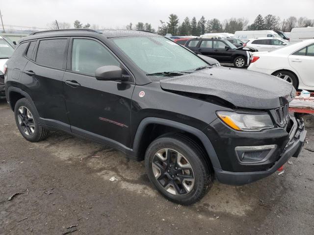 3C4NJDDB1JT441808  jeep compass 2018 IMG 3