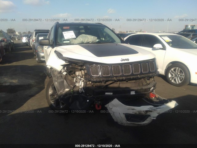 3C4NJDDB3JT441762  jeep compass 2018 IMG 5