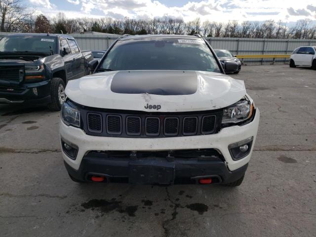 3C4NJDDB3KT667821  jeep compass 2018 IMG 4