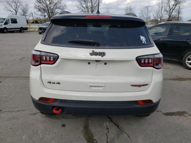 3C4NJDDB3KT667821  jeep compass 2018 IMG 5