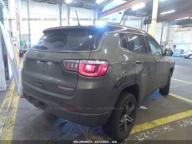 3C4NJDDB4JT283450  jeep compass 2018 IMG 3